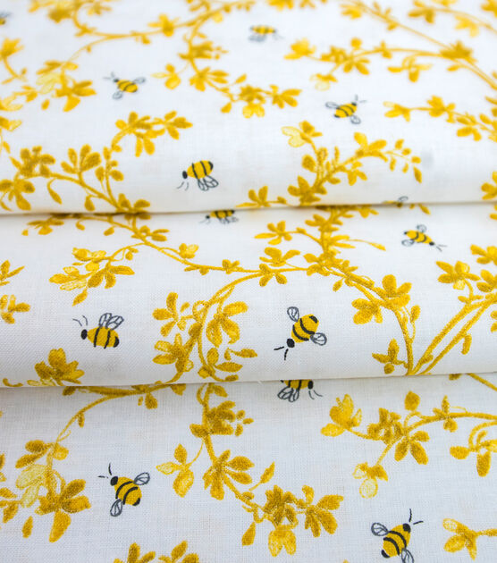 Bees On Vines Metallic Bees & Bloom Cloth Napkin