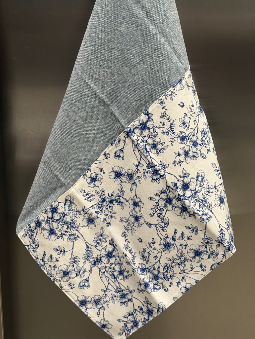White & Navy Floral Lunch Napkin (6 pack)