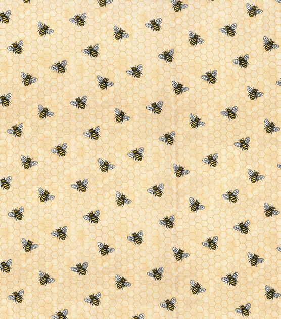 Traditions Honeycomb Bees Cloth Napkin