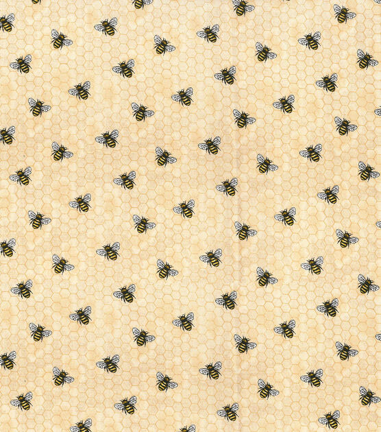 Traditions Honeycomb Bees Cloth Napkin